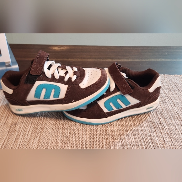 Etnies assist - Picture 4 of 7